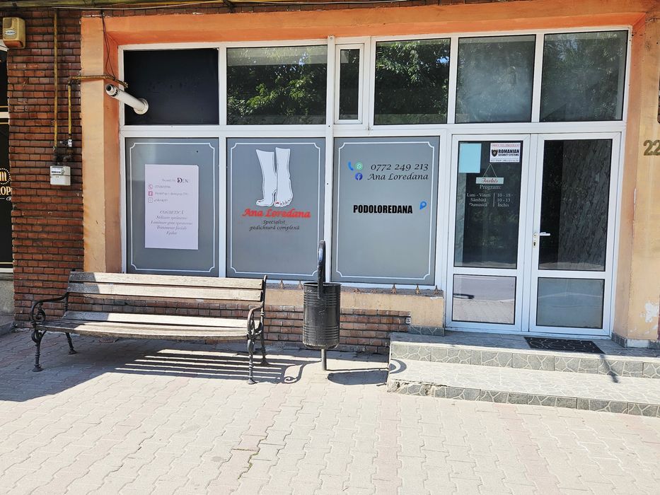 Sp.comercial vitrat stradal, str.Stefan cel Mare nr 22