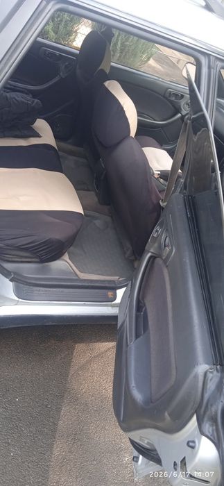 Машина subaru legacy
