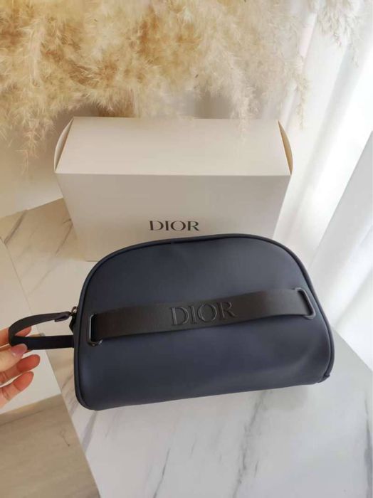 В наличии! Косметичка Dior