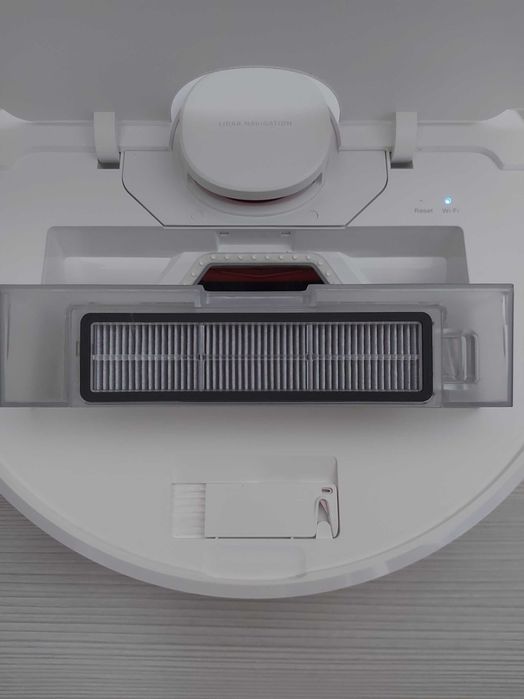 Продавам прахосмукачка робот xiaomi dream D9