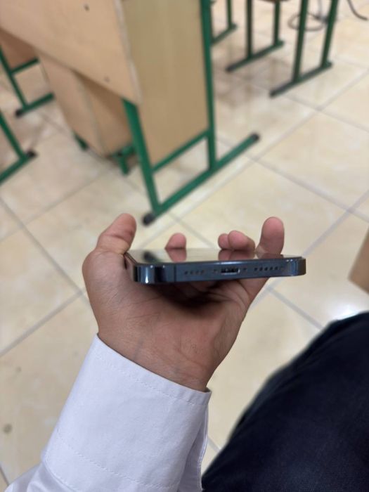 12 pro max srochniy sotiladi