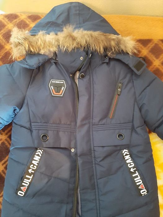 Детская куртка пуховик.