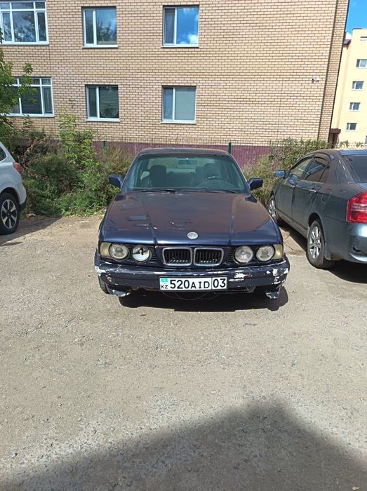 Продам BMW E34 520