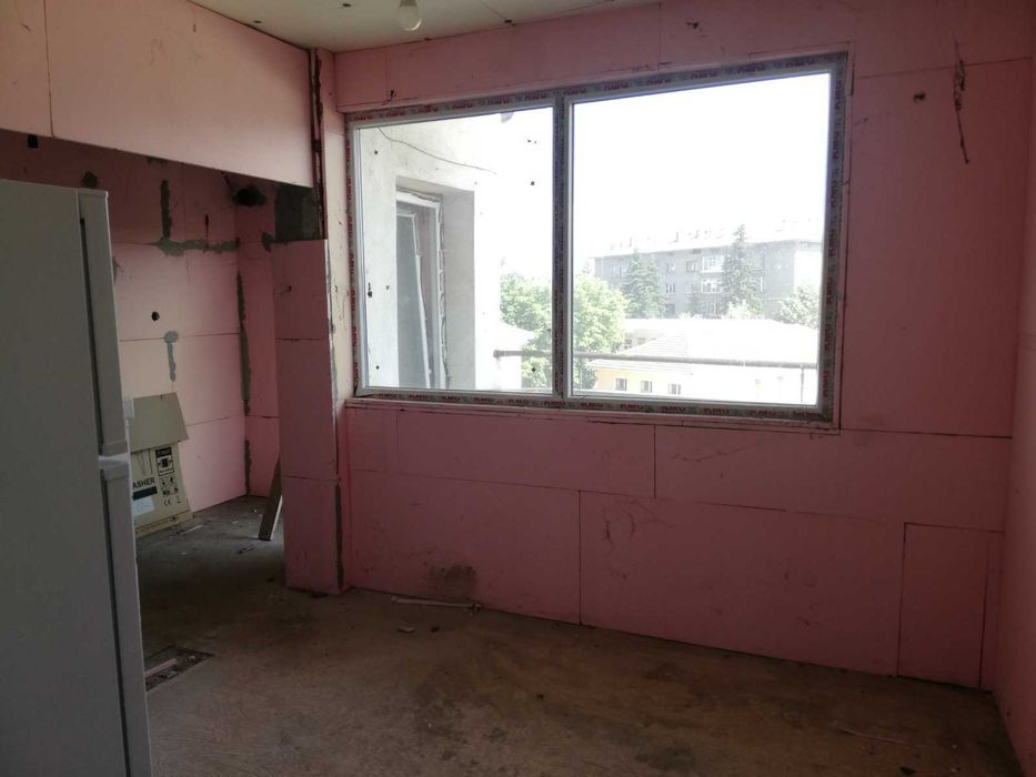 Продава се Тристаен апартамент в Казанлък - 93 кв.м за 1237 €/кв.м - Снимка #5