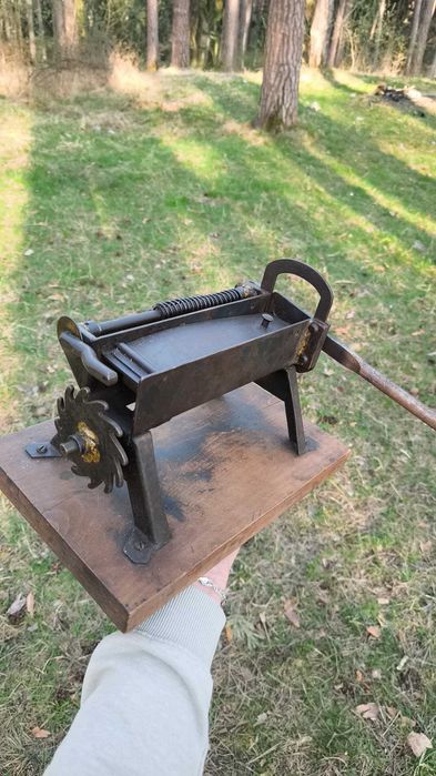 Menghină veche tăiat frunze tutun anii 1880