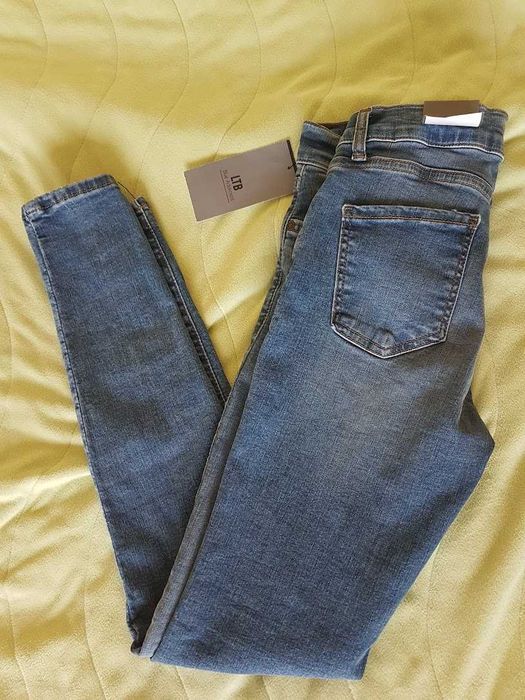 Нови дамски дънки LTB, модел super skinny р-р 27