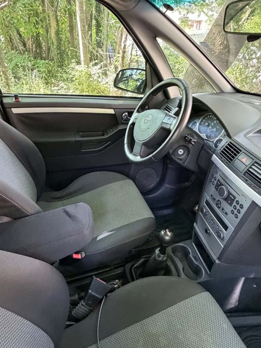 Opel Meriva 1.6 бензин