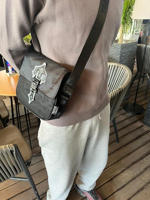 Sprayground и Trapstar чанти