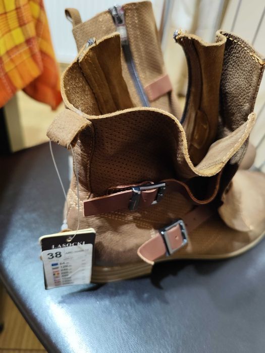 Gheata de primăvară nr.38 ,noi nouțe cu eticheta