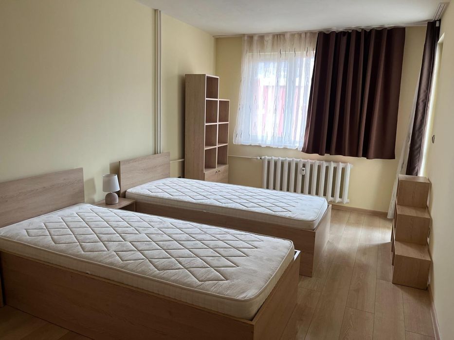 Дава се под наем Тристаен апартамент в София, Студентски град - 125 кв.м за 875 € - Снимка #7