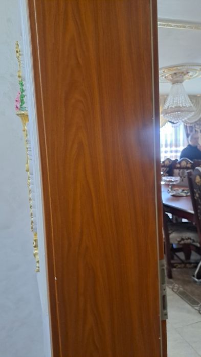 De vanzare 5 usi de interior 2005×920