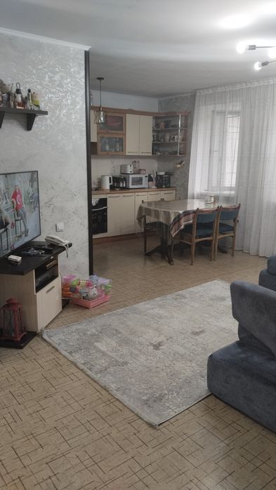 Продам 3х комнатную квартиру