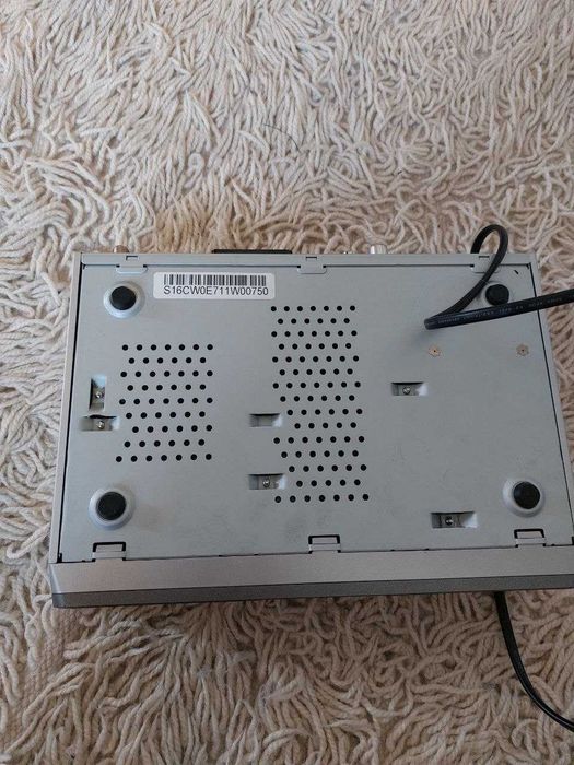 Сателитен приемник eSpecta ES-1240S (ITV Partner) с дистанционно