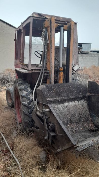 Traktor T25 sotiladi