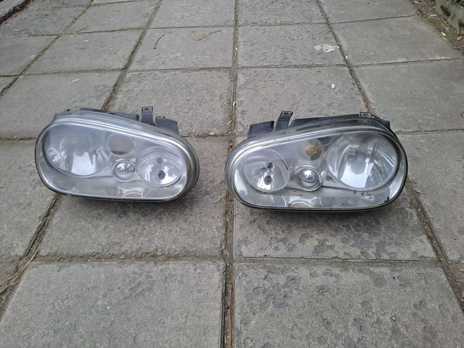 Фарове за Golf 4