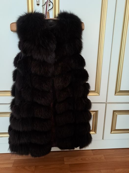 Продам зимнюю верхнюю одежду