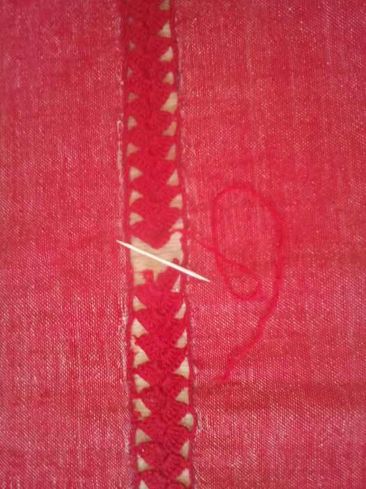 2  броя винтидж покривки около 100 годишни,  уникати, за ценители