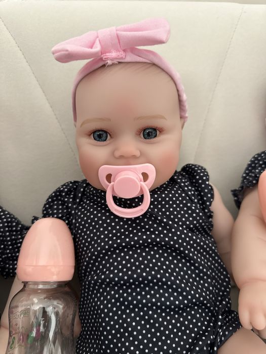 Papusa reborn baietel-fetita