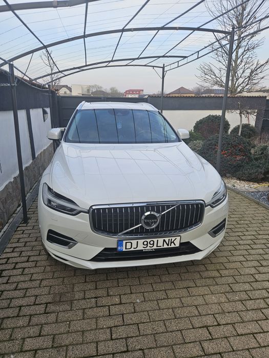 Vând Volvo XC60 T8 AWD Recharge Geartronic Inscription, plug-in hybrid