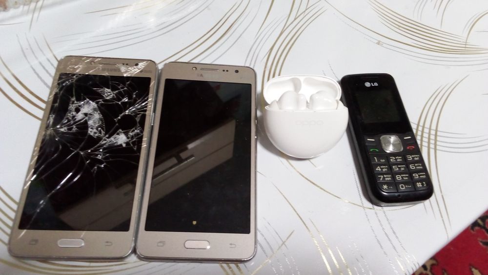 Продам срочно телефоны