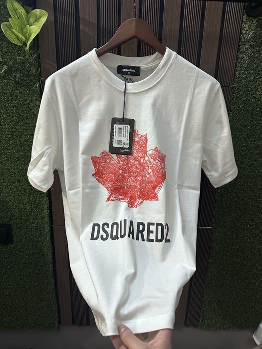 Dsquared2 тениска  нова колекция