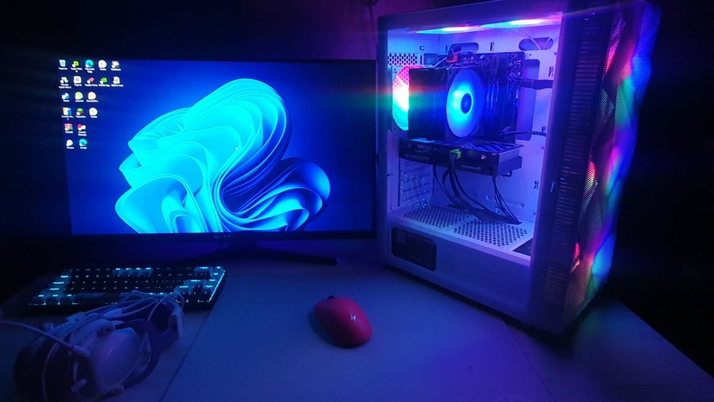 Игровой пк в Самарканде продается RTX 4060 | i5-12400F | 32GB RAM | SS