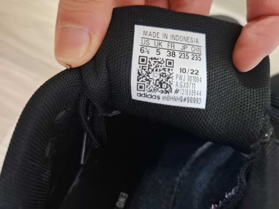 Маратонки Adidas 38 номер