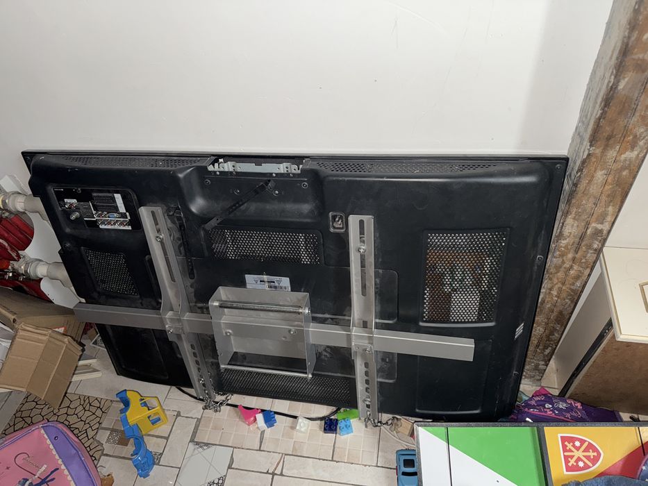 Продам телевизор