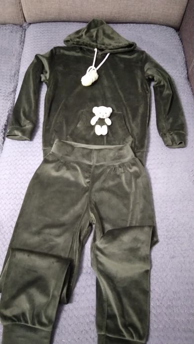 Lot treninguri de catifea