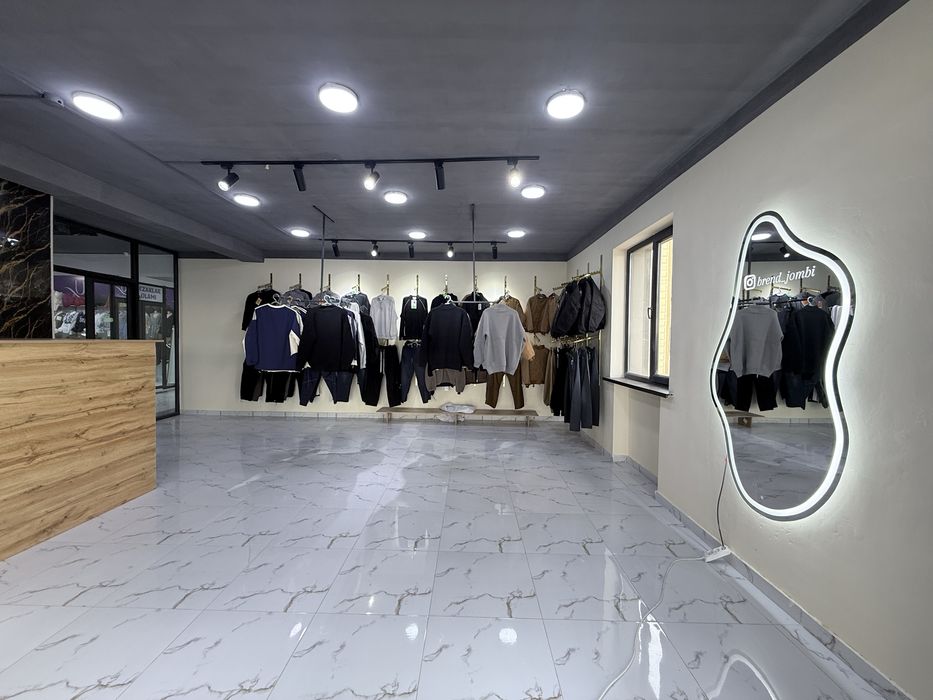 Kiyim dokoni tayor biznez sotiladi