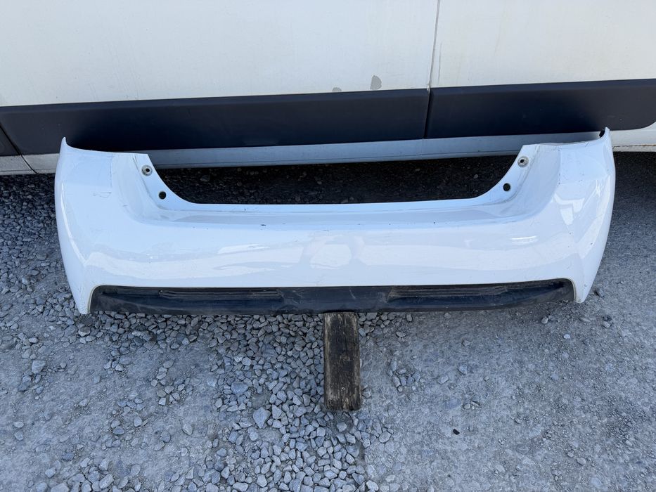 Задна броня за Toyota Verso (2013-2018)