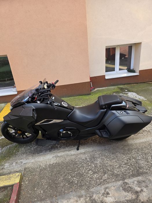 Honda NM4 Vultus DCT 2015  13 500 км 9 100 EUR