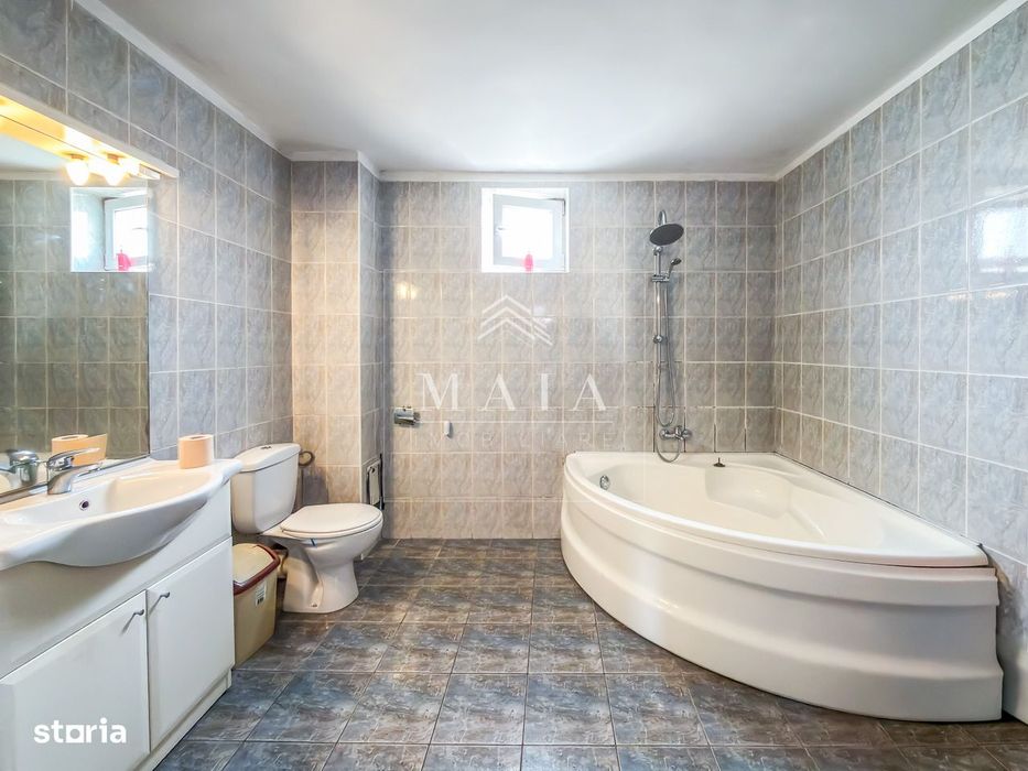 Apartament 3 camere,2 bai, Str Constitutiei- Zona Centrala