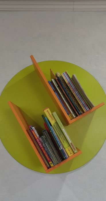 Продам комплект мебели