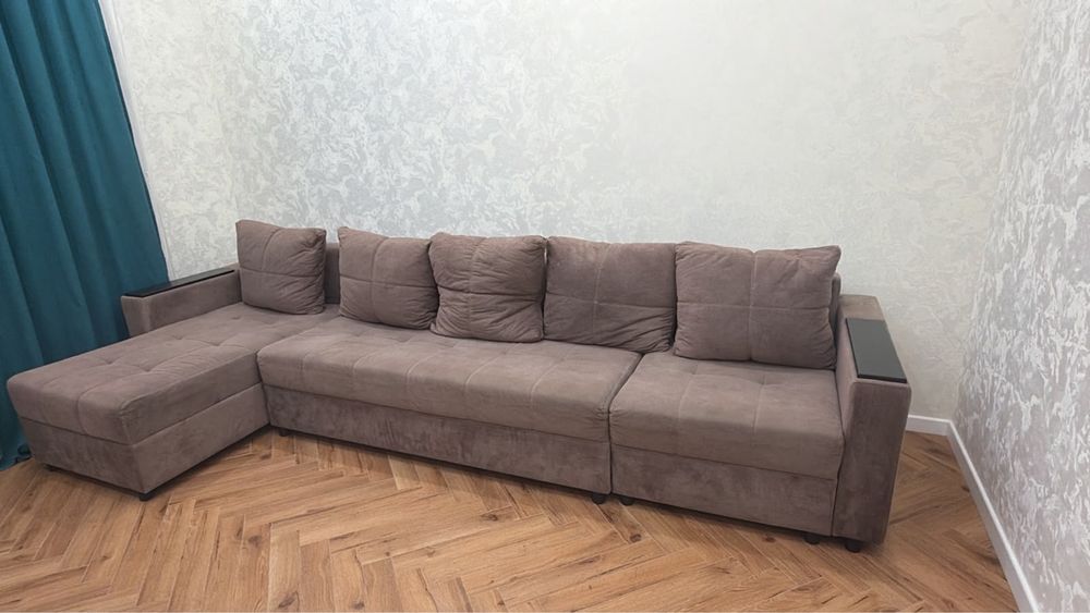 Срочно продам диван