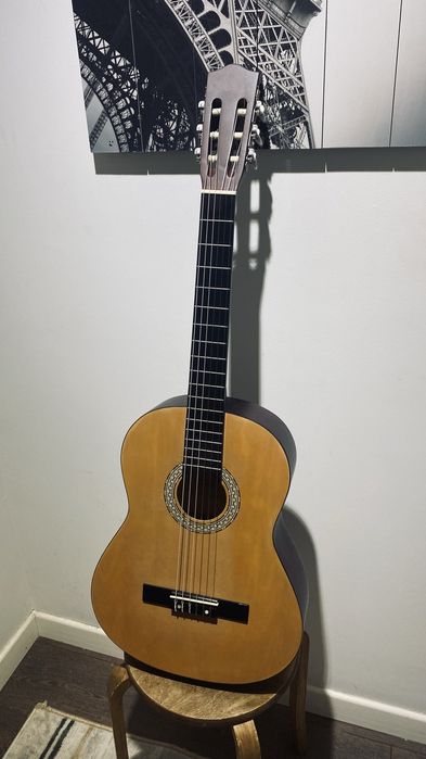 Продается гитара!!!