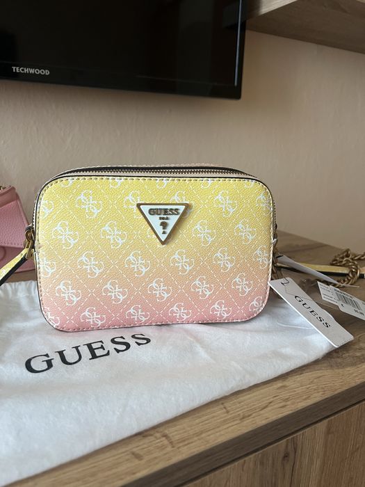 Чанта Guess (чисто нова)
