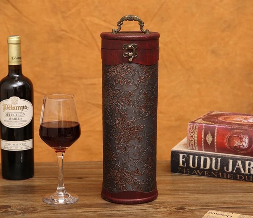 Подарочная коробки, футляр , кейс  !