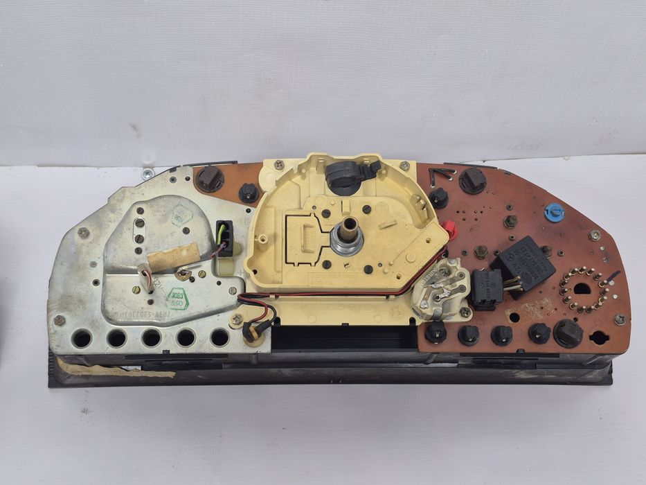 Щиток приборов Mercedes Америка