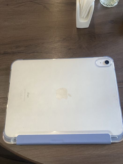 Продам Ipad 10 срочно