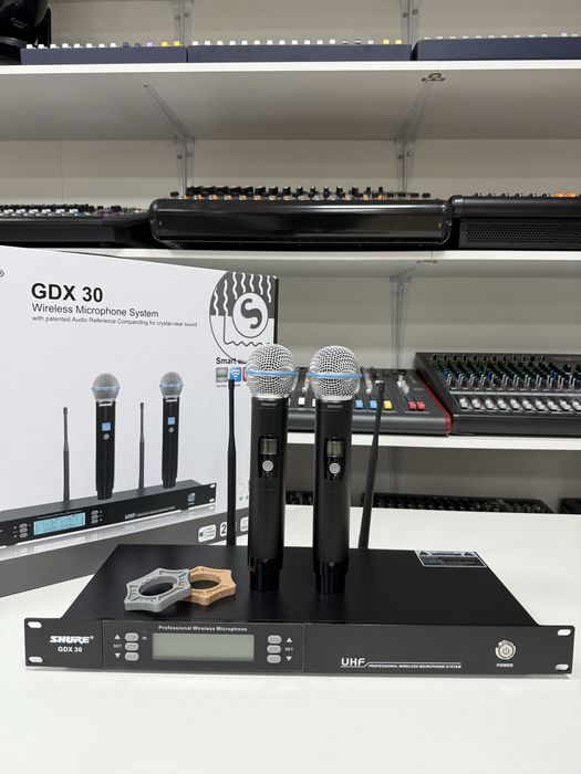 Радиомикрофон.