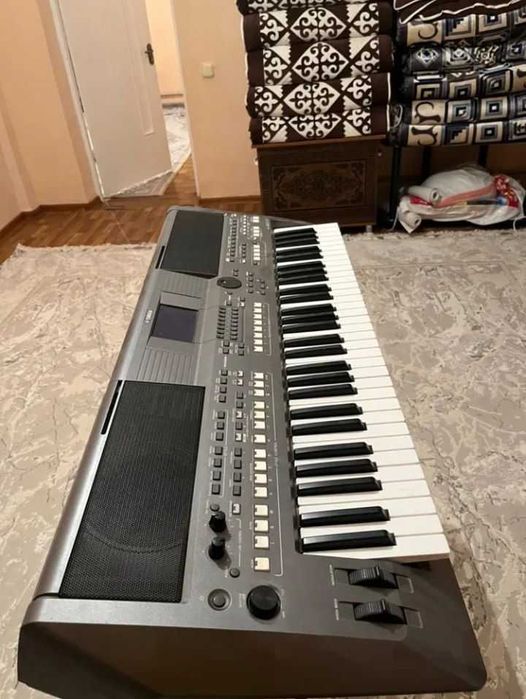 Синтезатор YAMAHA пср 670