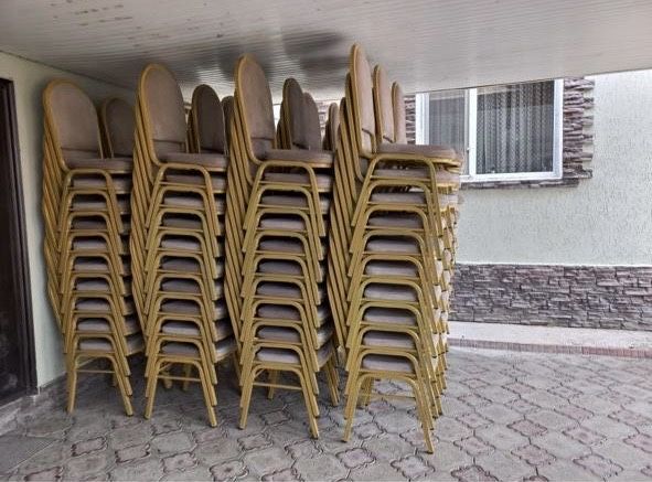 Продам стулья б/у