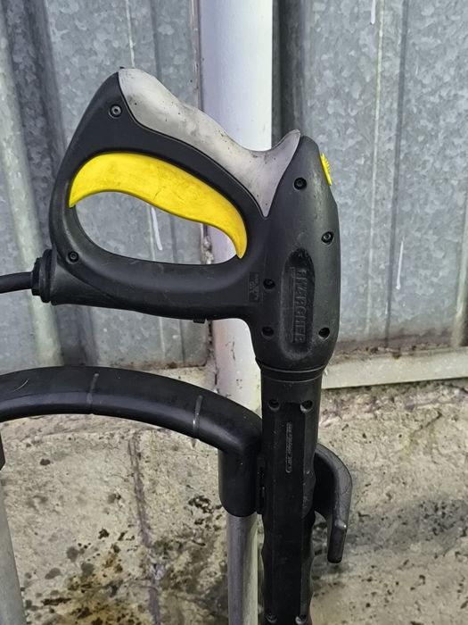 KARCHER  HD 5/15C 220в