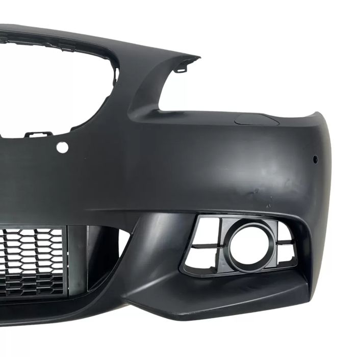 Предна броня за BMW F10 (2014+) - M-Tech Дизайн с отвори за парктроник