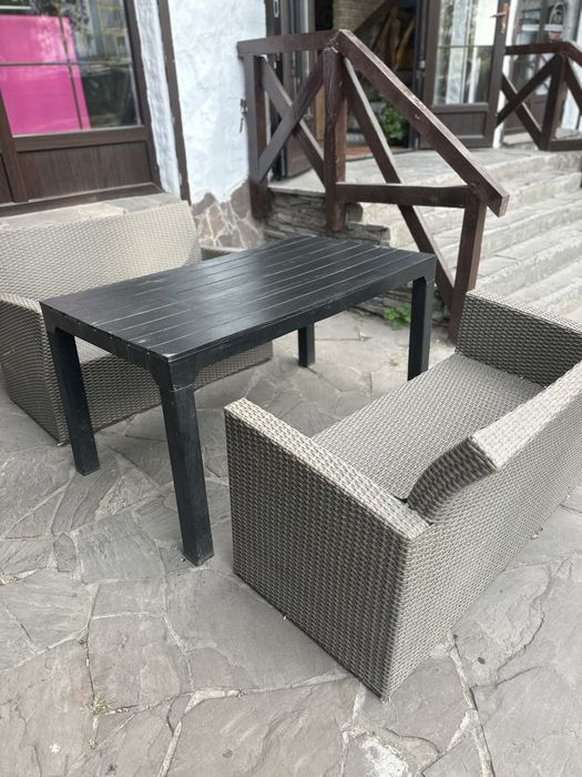 Ротанговая мебель садовая