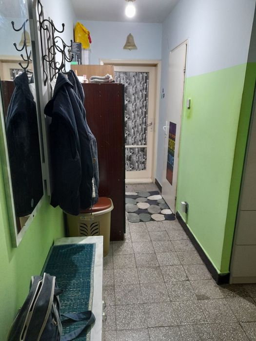 Продава се Двустаен апартамент в Шумен, 2-ри корпус - 58 кв.м за 1587 €/кв.м - Снимка #3