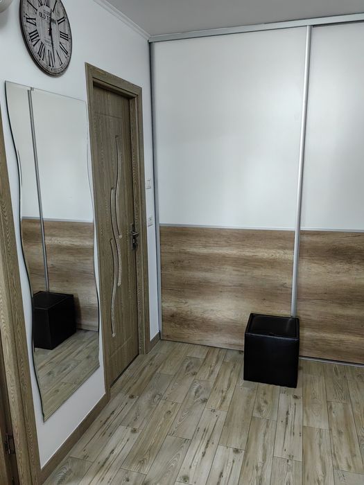 Vând apartament cu 2camere