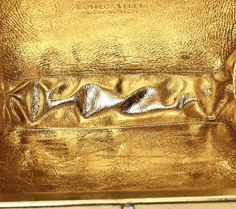 Bottega Veneta Knot Cluch bag