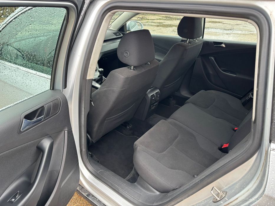 Volkswagen Passat b6, bi-xenon, 2.0 TDI,BMP (un singur ax) 140 CP